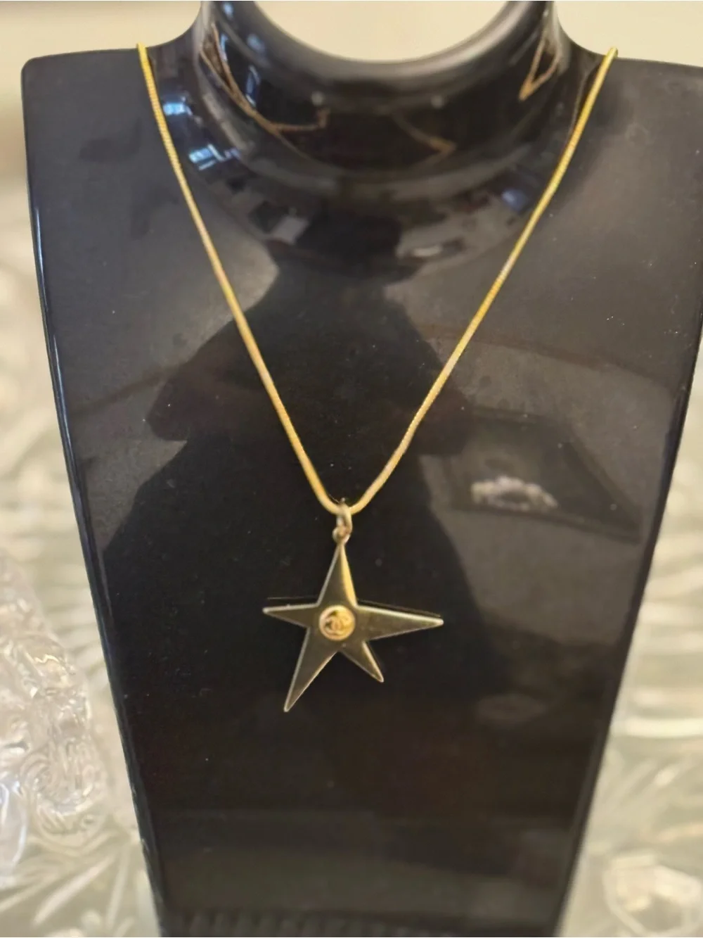 Authentic &Original !CHANEL Gold Star Charm large with a beautiful gold chain - Picture 11 of 13
